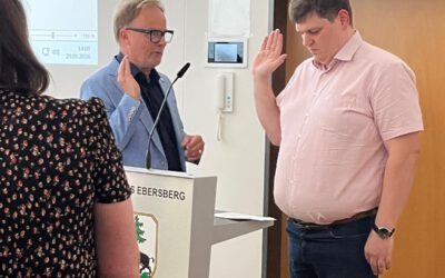 Franz Zitzelsberger als Kreisrat vereidigt